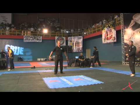 MUNDIAL CBJJE 2013 - Marcelo Tolentino x Renan Veiga by x-combat