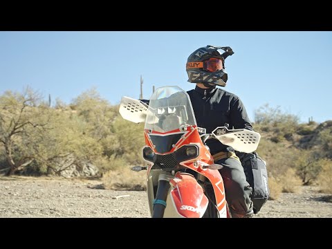 Surveyor Softshell ADV Motorcycle Jacket - Product Overview | Mosko Moto