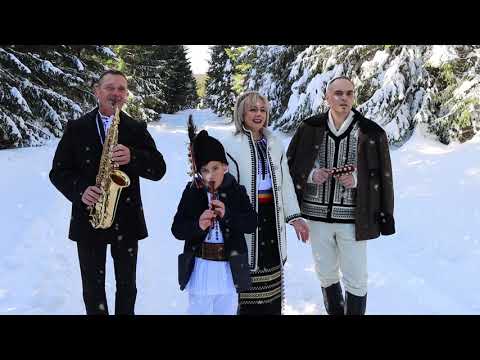 Allen Casian & Ionela Contiu - Iesi gazda din casa afara 🔔❄️ (Colinda 2023-2024)🎄