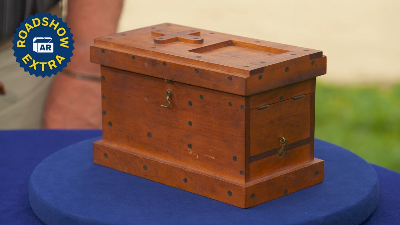 Beekeeper's Box,  ca. 1890 | Exclusive Digital Appraisal | ANTIQUES ROADSHOW
