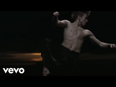 Hur Dom Än - Oskar Linnros