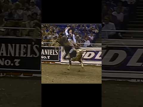 🇺🇲 Spud Whitman vs Moon for 88 points #shorts #agro #cowboys #rodeo #viralvideo