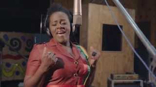 Vignette de la vidéo "Etana - Reggae | Official Music Video"