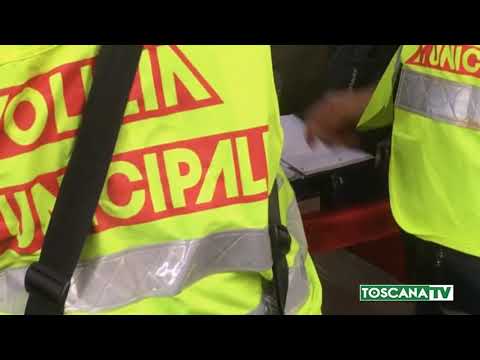 2018-10-04 FIRENZE - GDF,SEQUESTRI E DENUNCE AL MERCATO DI SAN LORENZO