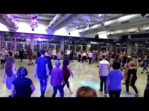 "אינשאללה" - מיכאל ברזלי אצל אלעד פרל- "Inshalla" - Michael Barzelai