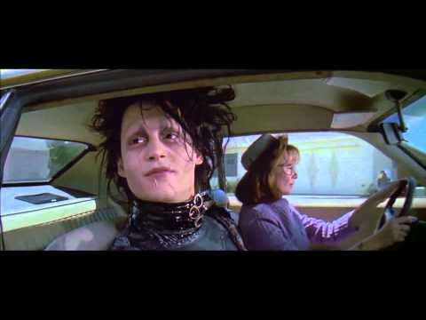 Edward Aux Mains D'argent |  Bande-Annonce (VOSTFR)