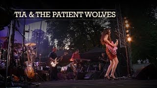 Cognac Blues Passions - Tia & the patient Wolves