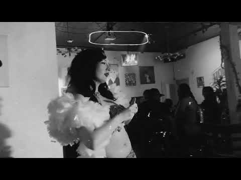Promotional video thumbnail 1 for Allura Abyss Burlesque Dancer