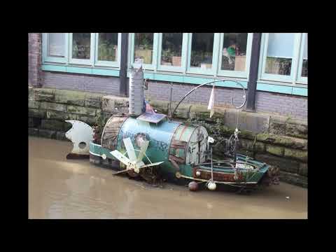 Newcastle Upon Tyne Travel Guide | Castle, Vampire Rabbit & Hidden History | Walts Wanderings