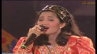 Download lagu Azian Mazwan Safuan - Rumah Kecil Tiang Seribu (Live In Juara Lagu 93) HD mp3