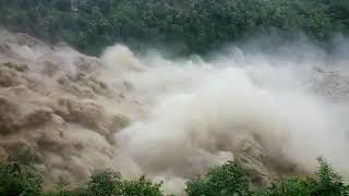 preview picture of video 'Kuntala Waterfalls....osm view.....on 16:Aug:2018.....Near Boath....Adilabad'
