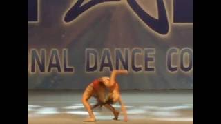 "Dirty Diana" - Juliette Roberts