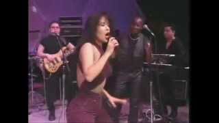 Selena - Como la Flor/Baila Esta Cumbia (tribute)