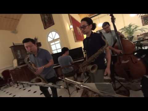 BOSS TENORS - Let's Call the Whole Thing Off