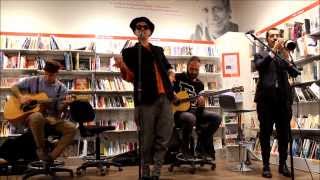 Nobraino live Feltrinelli Rimini - Bigamionista ACUSTICA (n.b.Rn fan club)