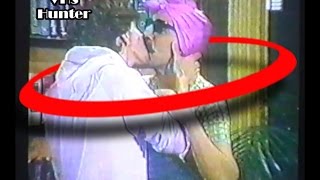 Julio Bocca Le Da Un Piquito a Sonia - Peor Es Nada 90s