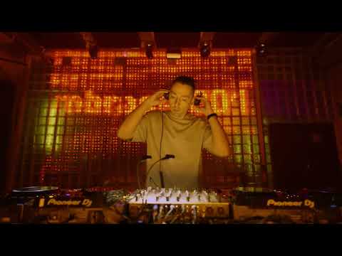 mbrace001 :: Under Black Helmet