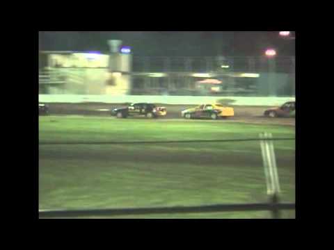 Street Sedans - Mini Feature 1 - Australian Sedan Grand Prix - Kingaroy Speedway - 28.10.11