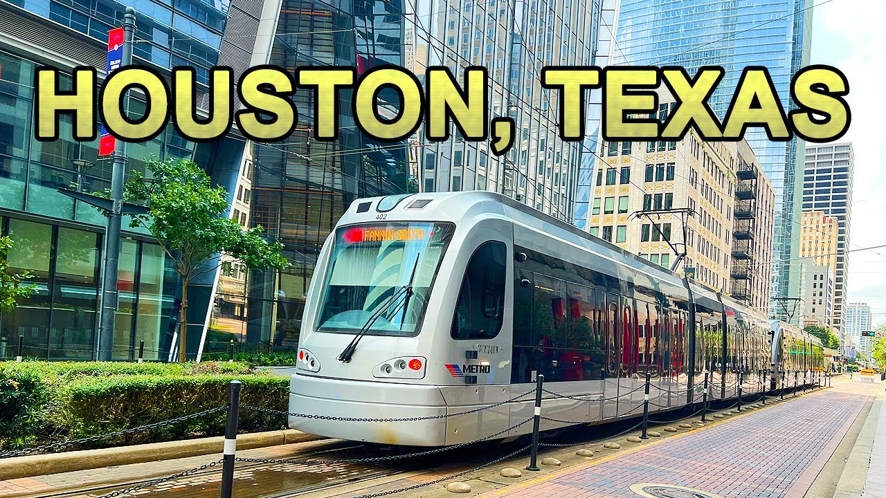 Immersive street-level walking tour through Houston Downtown, United States, showcasing authentic urban landscapes, local architecture, and the vibrant atmosphere of the city's neighborhoods