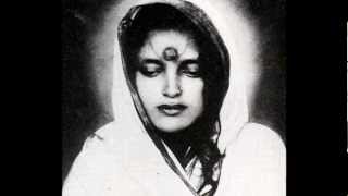 Deva Premal - Gayatri Mantra - Anandamayi Ma