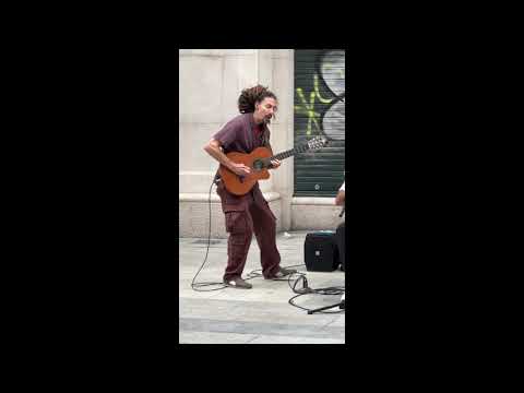 Unbelievable Guitar Solo on the Streets of Barcelona by Rumbakana Band #Bamboleo #Shorts