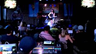 The Stomp: Mignon Grabois