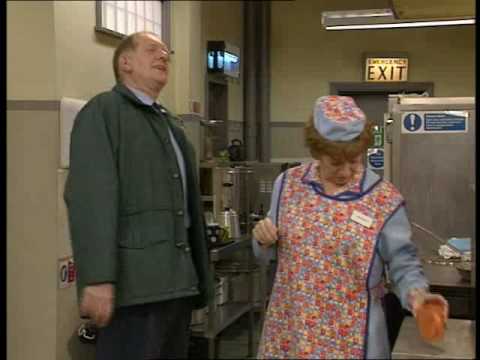 Dinnerladies - Series 2 - Episode 8 - Part 3