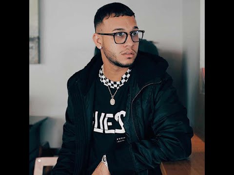 Lyanno  Viviéndomela  (tema eliminado)