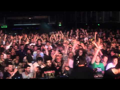 Major League Drum 'n Bass feat Pendulum