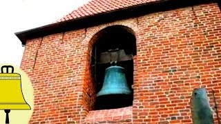 preview picture of video 'Dornum Ostfriesland: Kerkklokken Lutherse kerk (Glocke 1)'