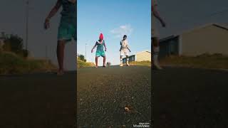 Sho Madjozi-Huku Huku! lil man in red cap is killing it.