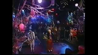 No Doubt Intimate and Interactive 04 Happy Now