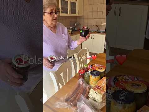 Polskie babcie 🙈🇵🇱❤️ #food #grandma #poland #family #ewelinabeglashes