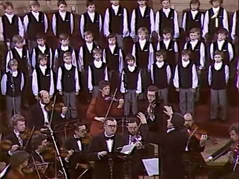 Emīla Dārziņa mūz.sk. zēnu koris un Jānis Sproģis - Tēvs, māmiņa (1986)