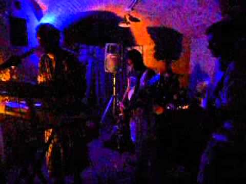 The Robots (Kraftwerk cover) - SANTIAGVS ROBERTVS VARELAE