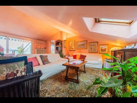 SAN LAZZARO: APPARTAMENTO ULTIMO PIANO TERRAZZO E DUE GARAGE