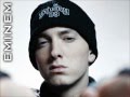 Eminem ft. Nate Dogg - Shake That 