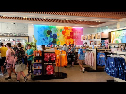 EPCOT Creations Shop Shopping Walkthrough Tour - March 2025 | Walt Disney World Orlando Florida