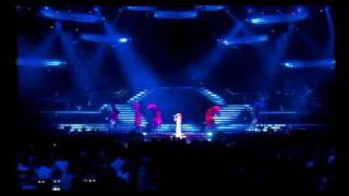 Kylie Minogue - Dreams [Showgirl Tour]