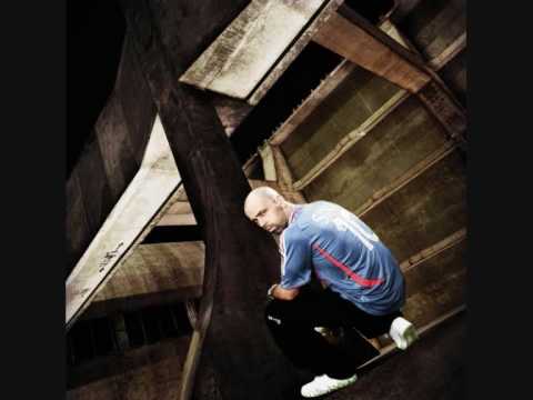 sinik & guerilla black (jarive)