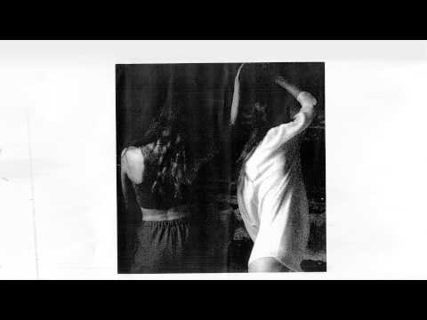 Glory Club: Trigger Me Out feat. Léah Lazonick (black light smoke Remix)