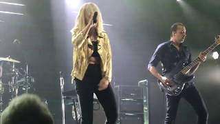 Metric Fillmore Philadelphia 02/14/19  DARK SATURDAY  HD AJB