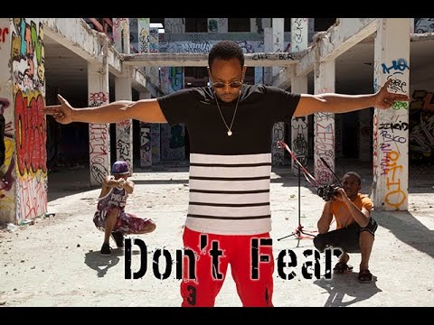 C14 x Stiger x Dsl Dolce - Don't Fear  (Clip Officiel) Juillet 2015 [Staiz Embers