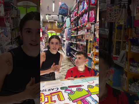Mamma e figlio in negozio #cliente #comedy #mamma #figlio