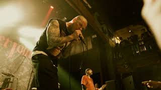 SUPERJOINT - &quot;Everyone Hates Everyone&quot; (Live)