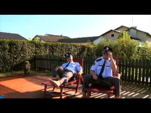 Rogoški slavčki Gospod policaj