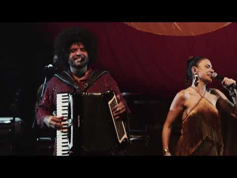 Mariana Aydar e Mestrinho - Espumas Ao Vento (Ao Vivo no Sesc Pompeia)