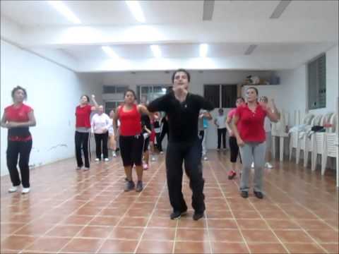 Festtroni- k ( la fabri-k )