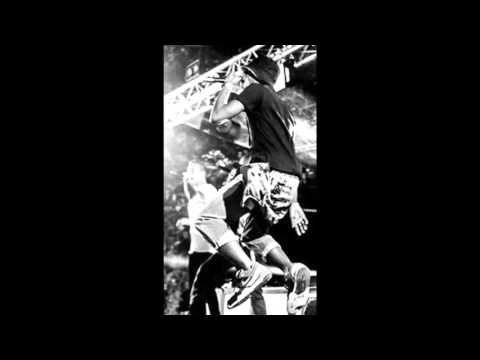 Caza - Dom Is Niet Slim ft. Ronnie Flex