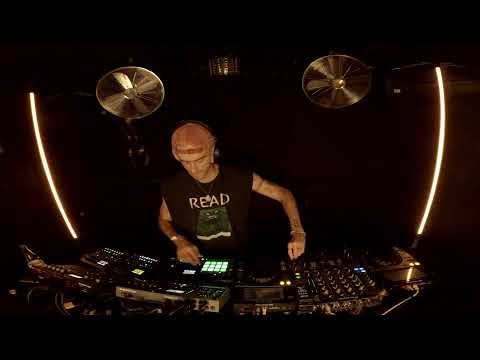 Loone LIVE w/ THOR RIXON (live)